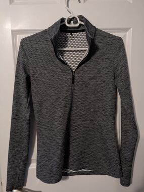 Nike Women's Charcoal Heather Half-Zip Pullover